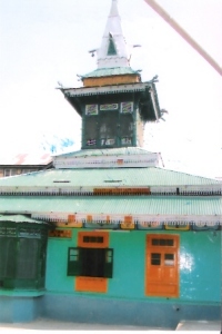 Ziarat Sharief Shah Naimatullah Qadri (RA), Safakadal, Srinagar 